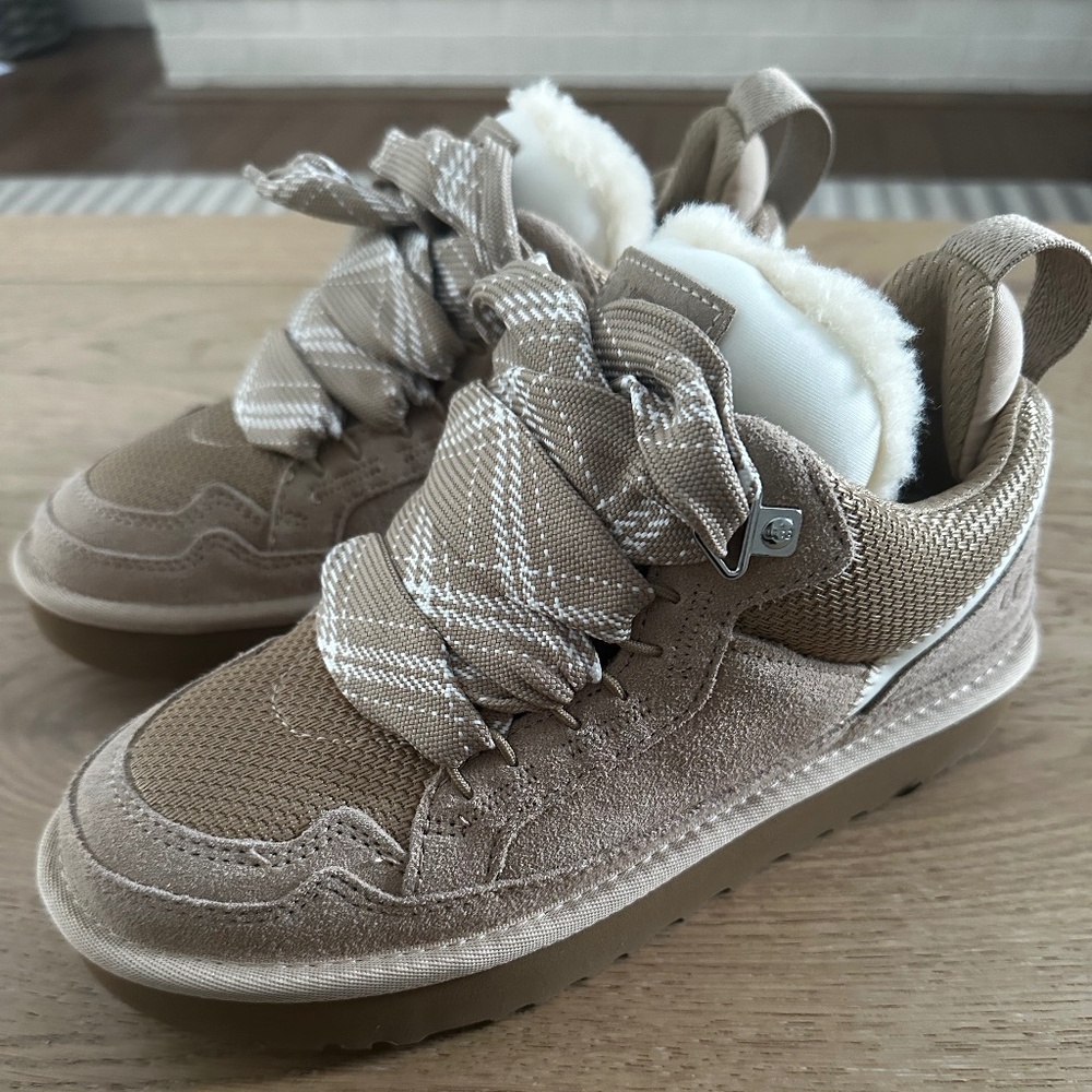 Ugg Lowmel Sand Size 7